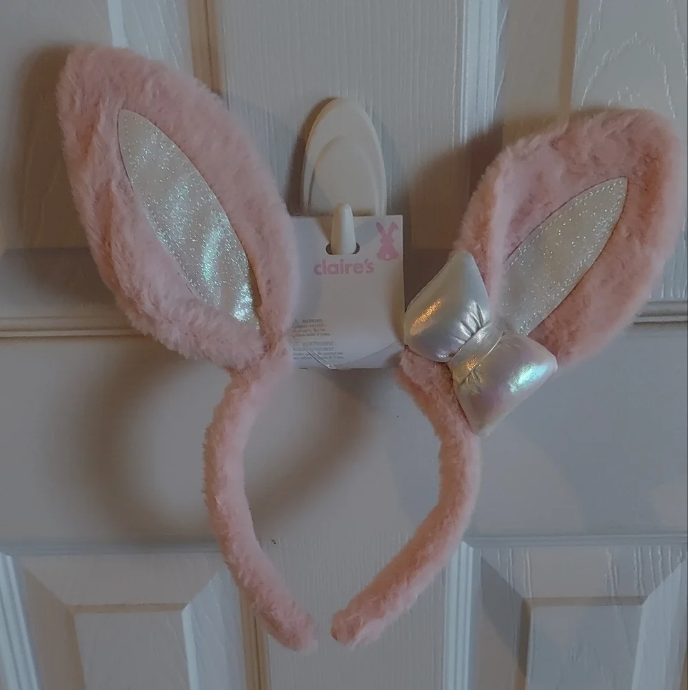 Claires bnwt pink